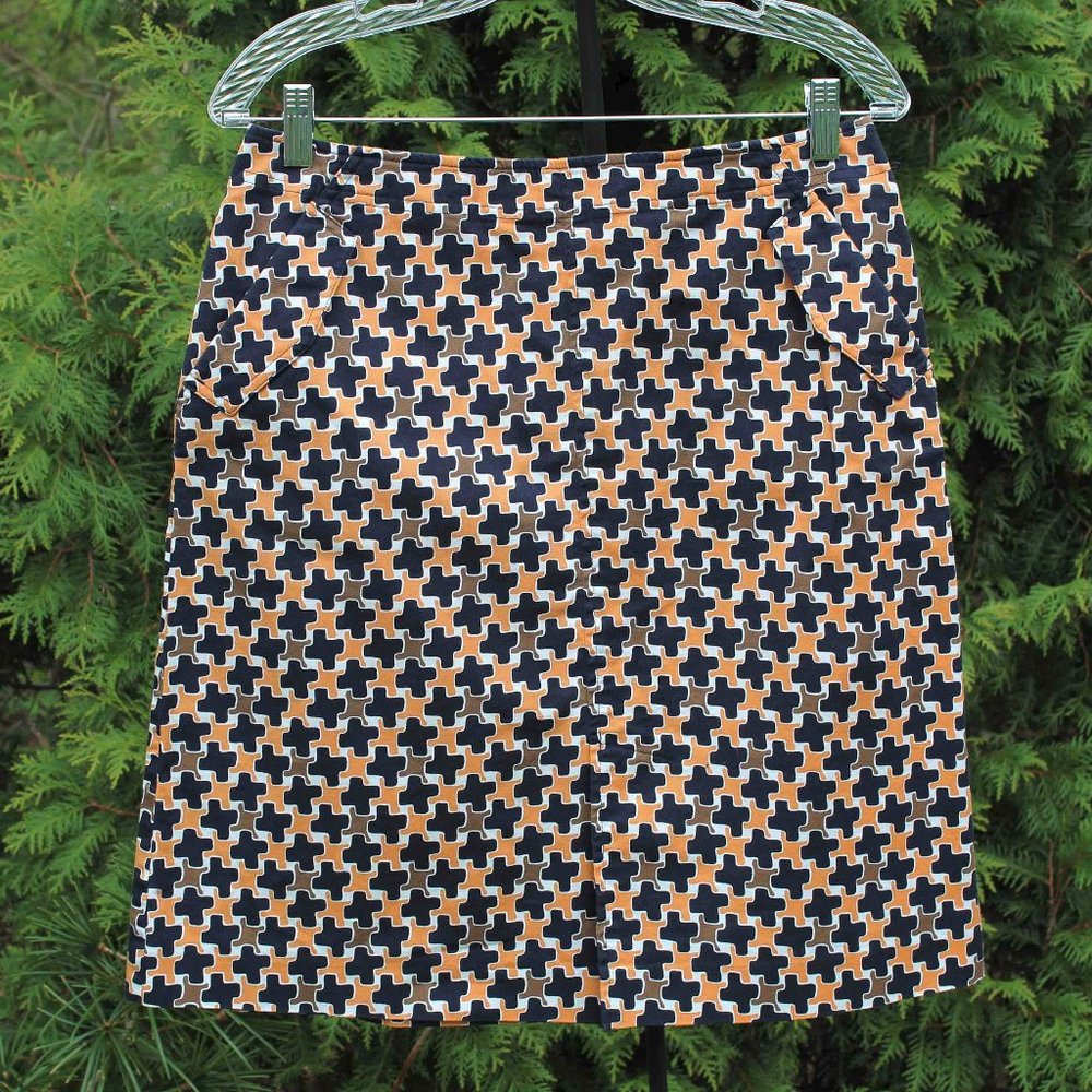 Talbots Petites Pretty Geometric Print Skirt with pockets